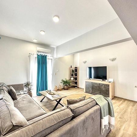 Exquisite 4-Bedroom Prestige Apartment Rhodes City 外观 照片