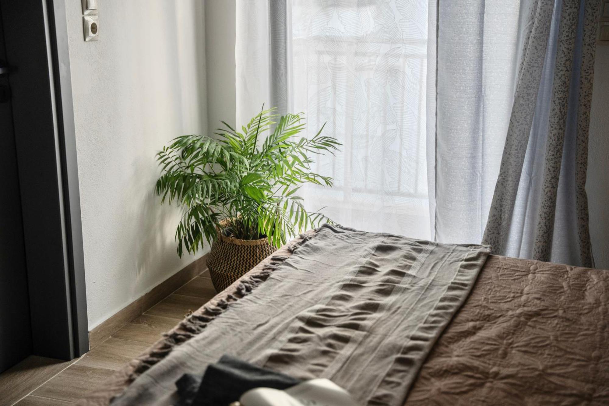 Exquisite 4-Bedroom Prestige Apartment Rhodes City 外观 照片
