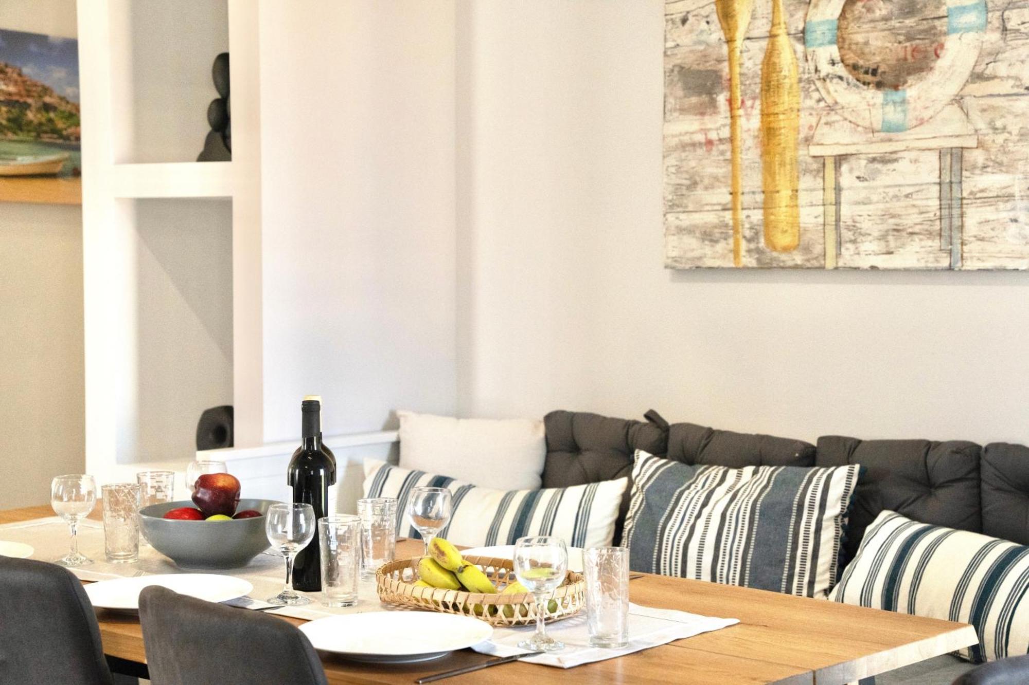 Exquisite 4-Bedroom Prestige Apartment Rhodes City 外观 照片